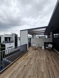 Sunrise Avenue (D28), Terrace #504475521